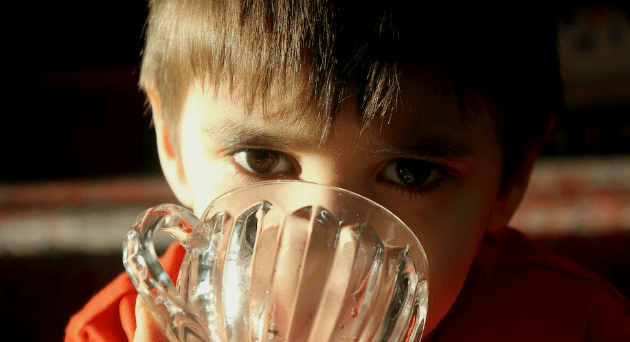 Hidratación en niños y adolescentes: cuáles son las alternativas más saludables, según los&nbsp;expertos