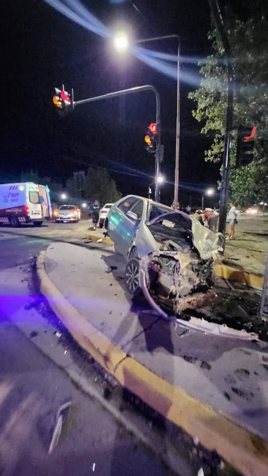 Una joven se encuentra en grave estado después de un choque en&nbsp;Neuquén