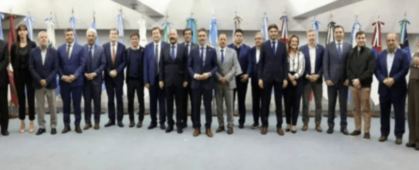 Los gobernadores se reúnen en el CFI y exigen una reforma fiscal al&nbsp;Gobierno