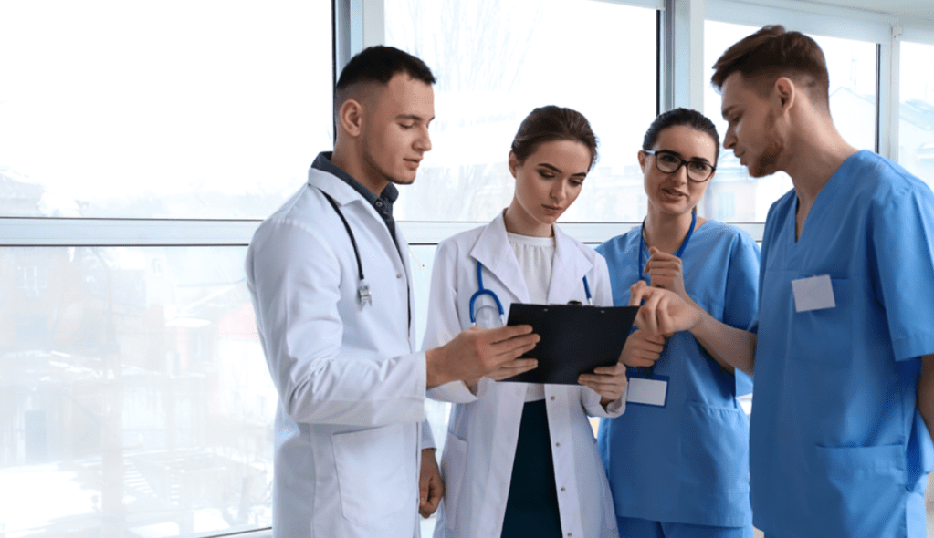 Salud: Rolo Figueroa defiende el sistema de residencias médicas de&nbsp;Neuquén