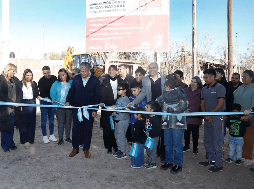 Centenario: Corroza y Figueroa pusieron en marcha la nueva red de&nbsp;gas