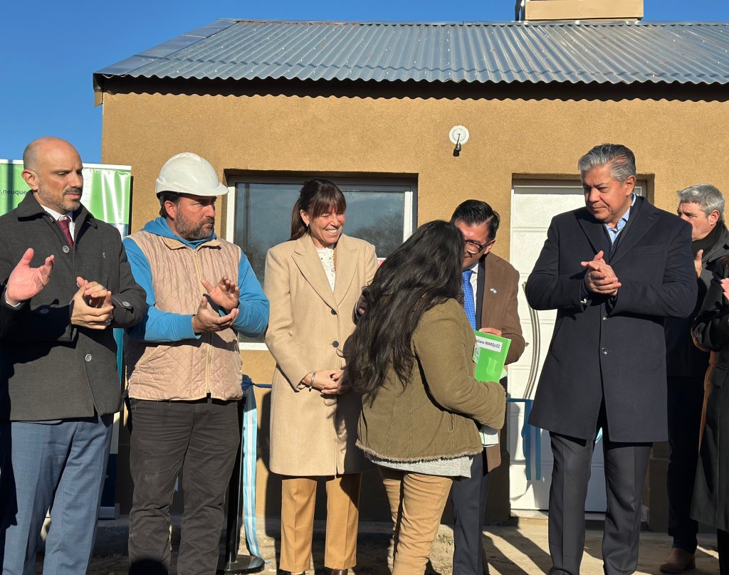 Senillosa crece de la mano de Corroza y Figueroa: nuevas viviendas para 28 familias y compromiso con el&nbsp;futuro