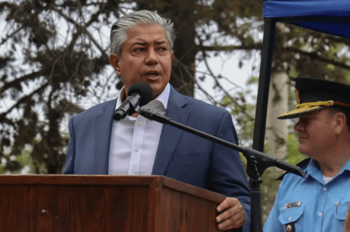 Primero los neuquinos: Rolo Figueroa lanzó un plan para proteger a los trabajadores del sector hidrocarburífero dentro de la&nbsp;provincia