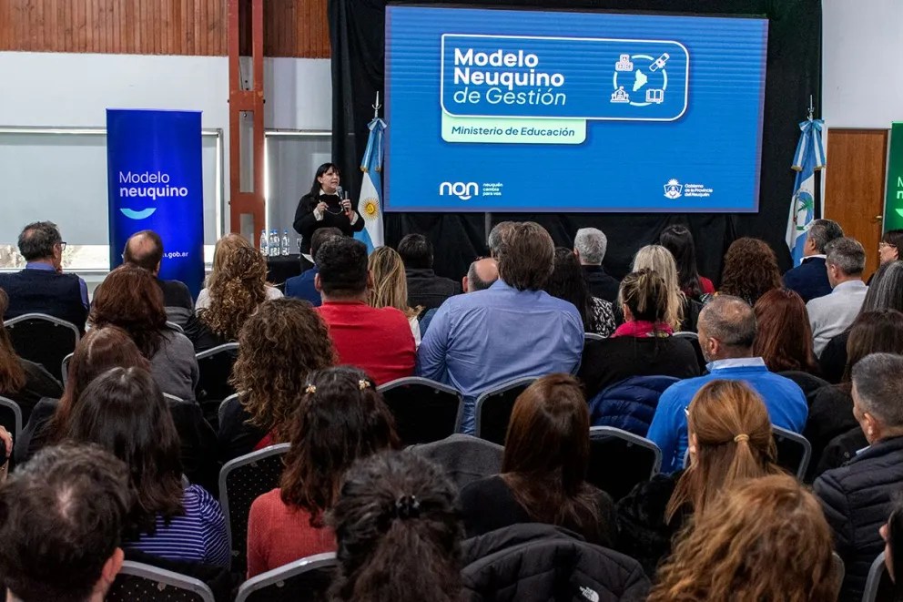 Modelo Neuquino de gestión: La inversión en educación es uno de los puntos claves de la gestión&nbsp;provincial